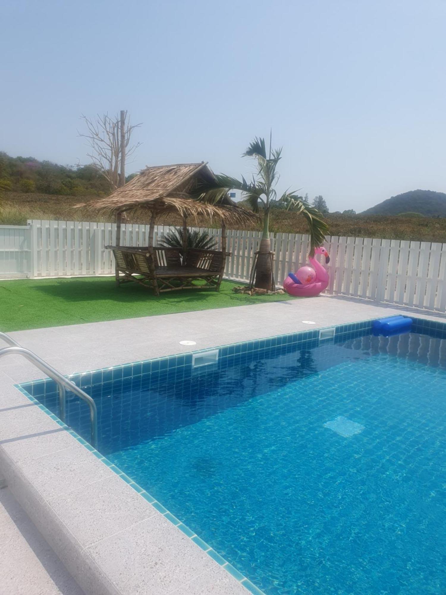 S&F Villa Сам Рой Йот Екстериор снимка